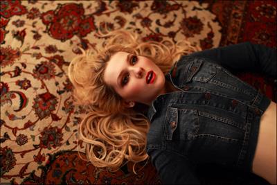 Abigail Breslin Gregg Delman photoshoot 2012 