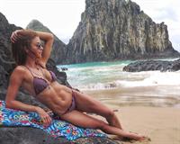 Rárika Acler in a bikini