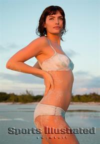 Sports Illustrated 2013 Swimsuit Edition Body Paint