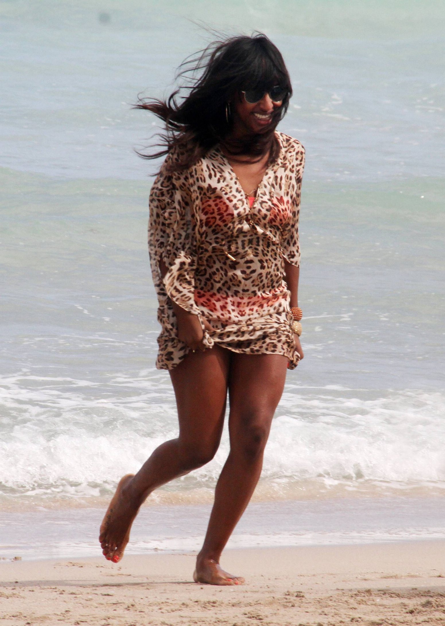 Alexandra Burke Bikini Pictures Alexandra Burke bikinis Miami on March 6, 2011