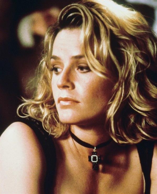 Elisabeth Shue