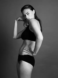 Myla Dalbesio Pictures Myla Dalbesio