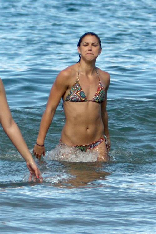 Alex Morgan bikini candids in Hawaii 12/19/12 