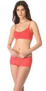 Katarina Ivanovska in lingerie