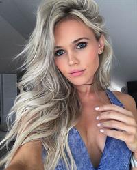 Hilde Osland taking a selfie