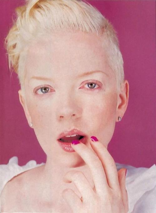 Shirley Manson