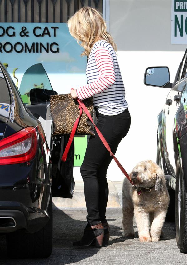 Ali Larter at the dog groomers in Los Angeles 10/22/13  