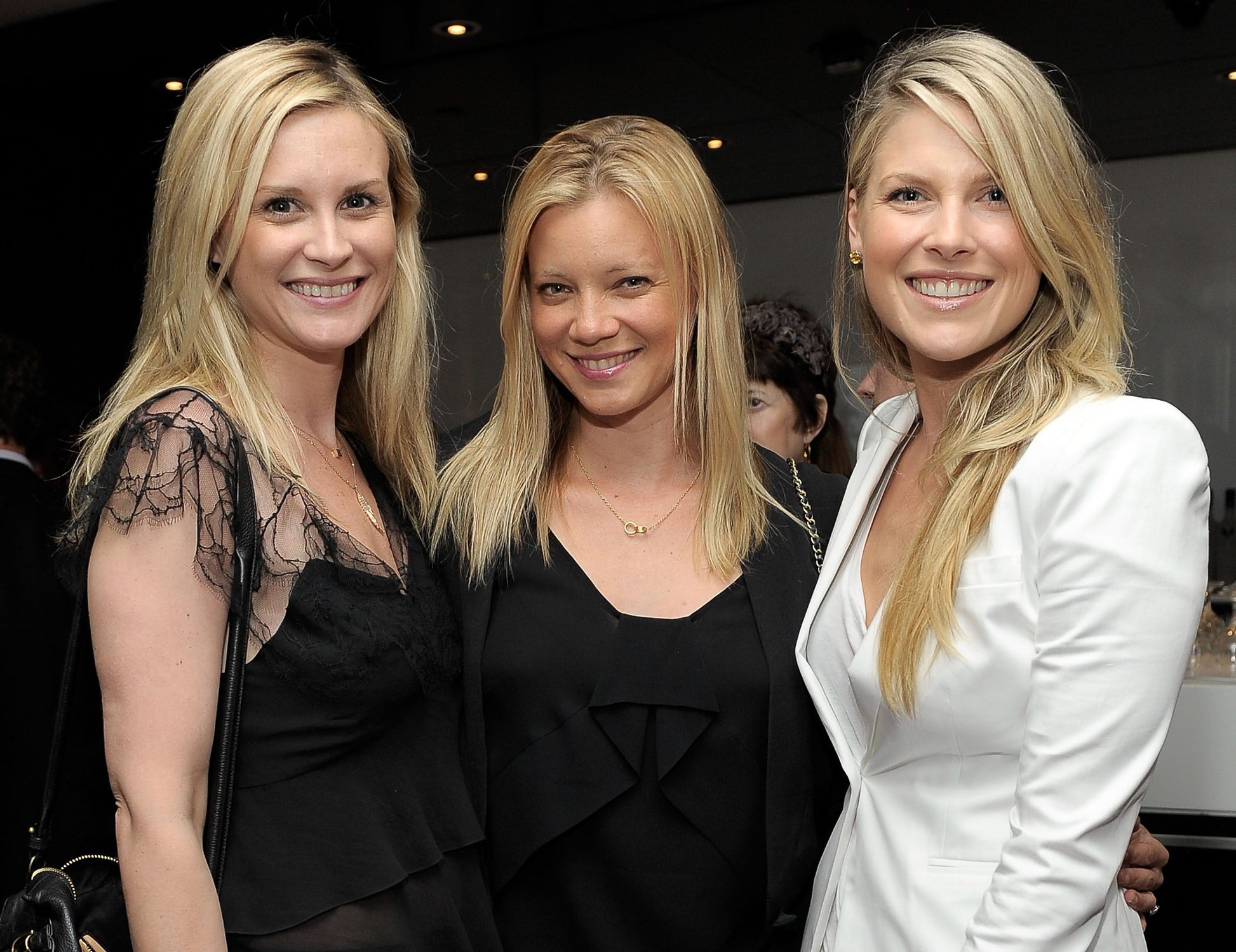 Ali Larter communities in schools celebrates school life fundraiser in Los Angeles on June 15, 2011