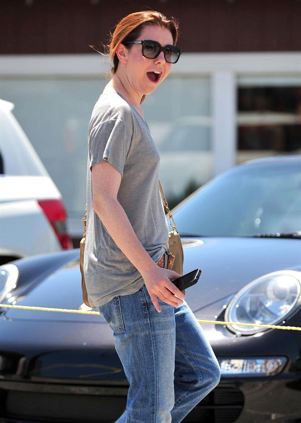 Alyson Hannigan candids leaving the Brentwood Country Mart on April 28, 2011 