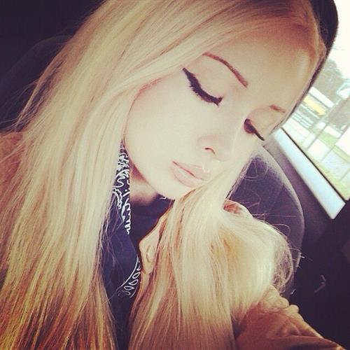 Valeria Lukyanova taking a selfie