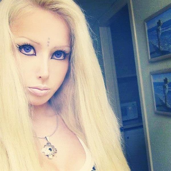 Valeria Lukyanova