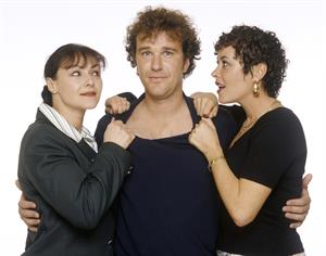 Amanda Mealing Photoshoots  