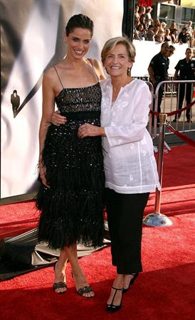 Amanda Peet the X Files I Want to Believe world premiere in Hollywood 