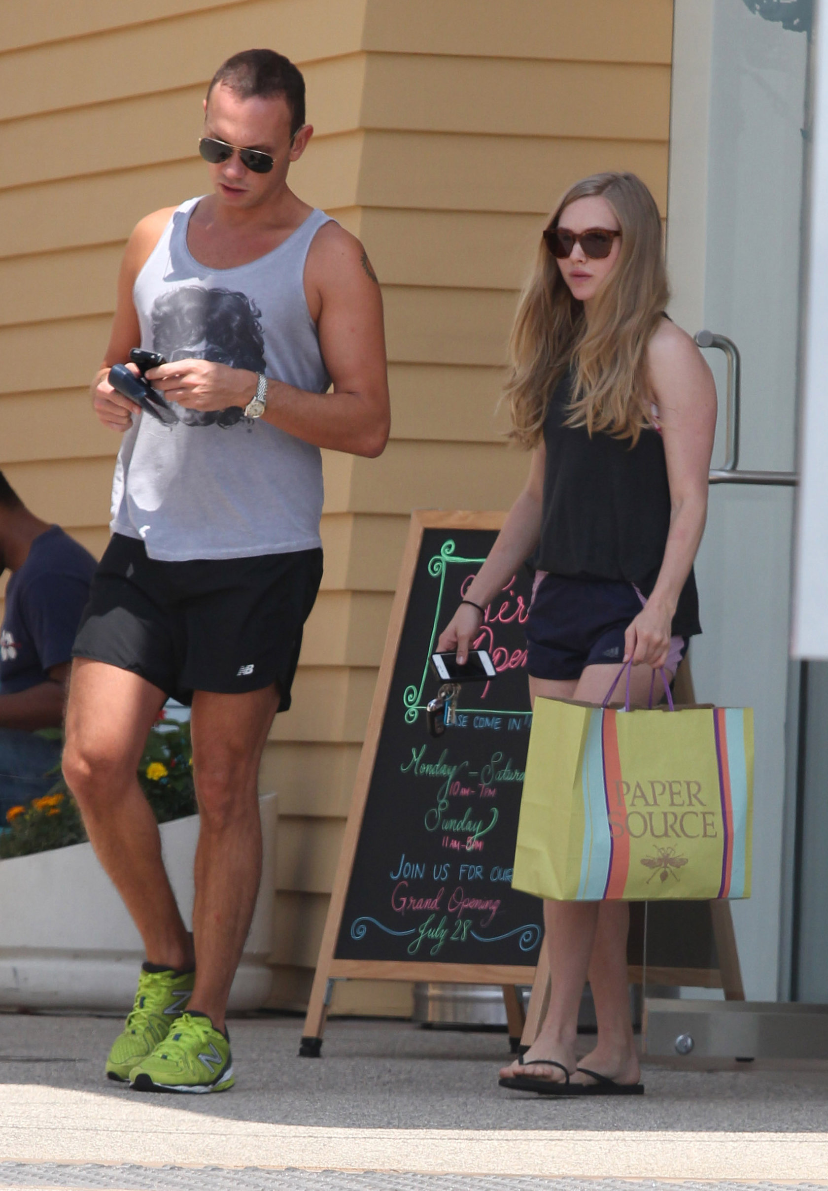 Amanda Seyfried Shopping In Los Angeles June 5, 2012