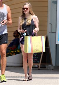 Amanda Seyfried Shopping In Los Angeles June 5, 2012