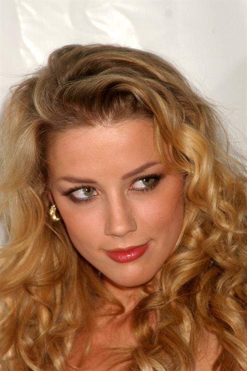 Amber Heard grand opening of Lavo Nightclub 