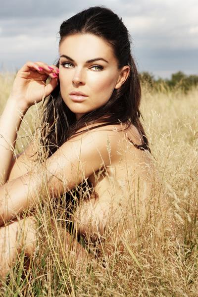 Serinda Swan