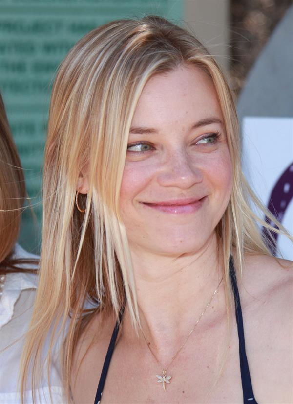 Amy Smart Environmental Media Assoc Organic Garden Lunch in Los Angeles on May 26, 2010 