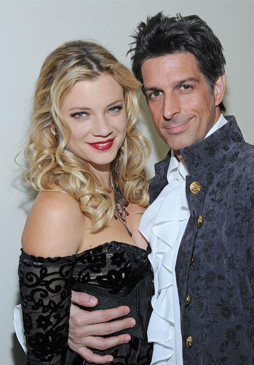 Amy Smart Nothing Hurts Like Love video shoot 