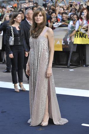 Angelina Jolie Salt Premiere in London on August 16, 2010 