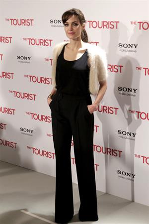 Angelina Jolie the Tourist Photocall in Madrid Spain on Dec 16, 2010 