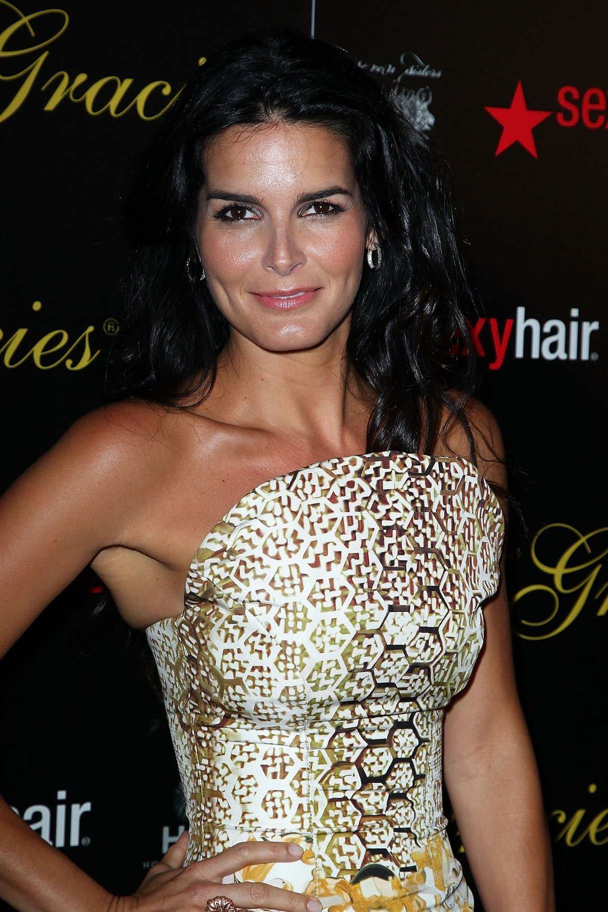 Angie Harmon 37th annual Gracie National Awards on May 22, 2012