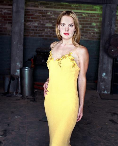 Emma Caulfield
