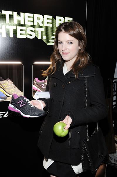 Anna Kendrick the Film Independent Spirit Awards 2011 on February 26, 2011