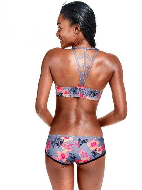 Zuri Tibby in lingerie - ass