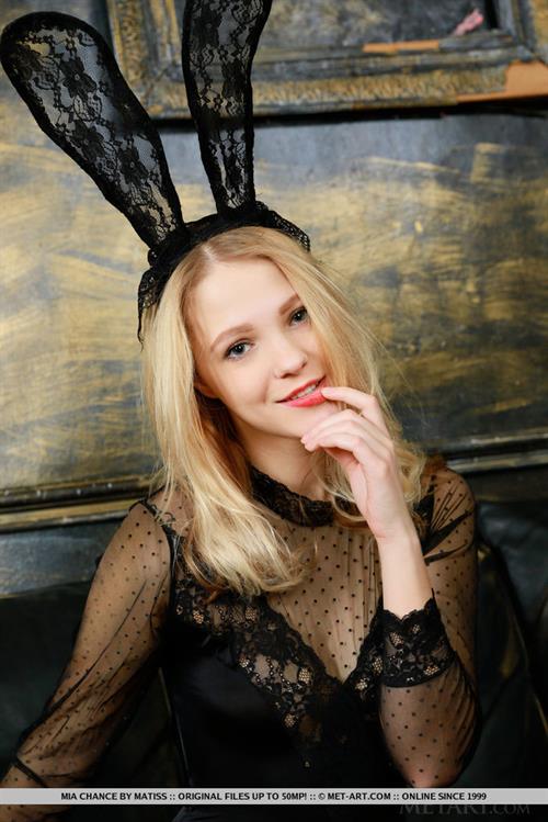 Mia Chance: Dencali by Matiss