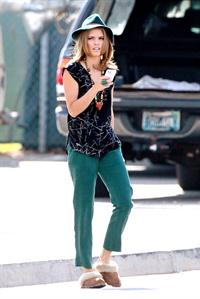 AnnaLynne McCord Filming 90210 in Los Angeles (November 14, 2012) 