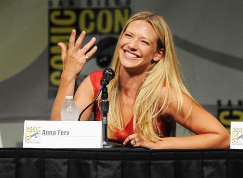 Anna Torv -  Fringe  press room at Comic-Con 2012 in San Diego (July 15, 2012)