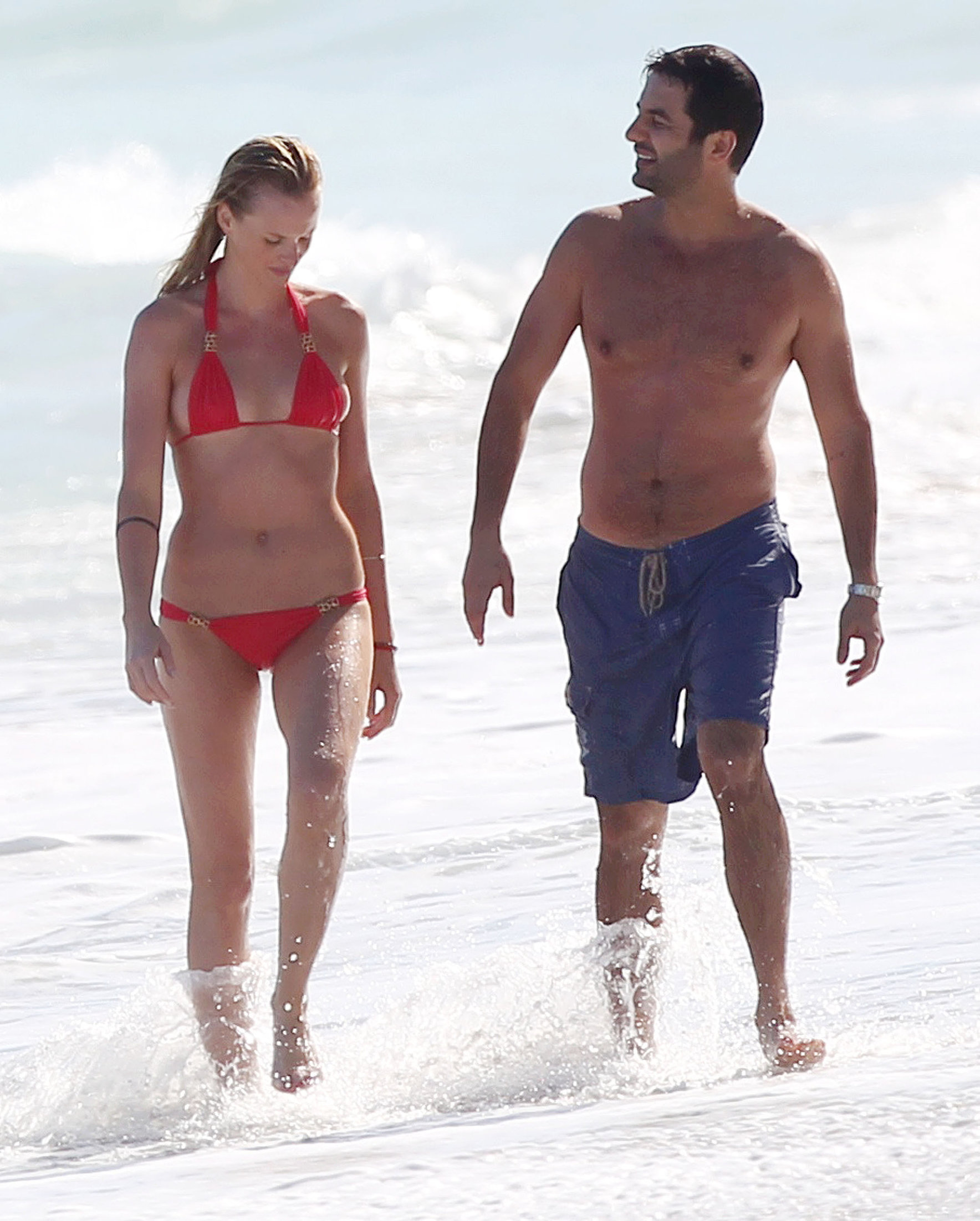 Anne Vyalitsyna bikini candids in Miami 11/22/12 