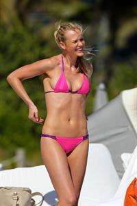 Anne Vyalitsyna bikini candids in Miami 11/23/12 