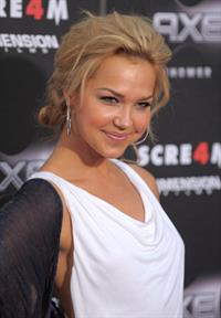 Arielle Kebbel attends the Scream 4 premiere at Grauman's Chinese Theatre in Hollywood on April 11, 2011 