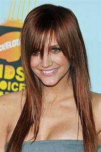 Ashlee Simpson Nickelodeon's 2008 Kid's Choice Awards in Westwood 