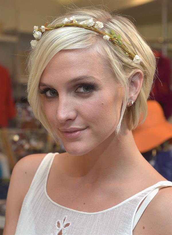 Ashlee Simpson - Missoni HavaIanas 2012 Collection preview in Beverly Hills June 6, 2012
