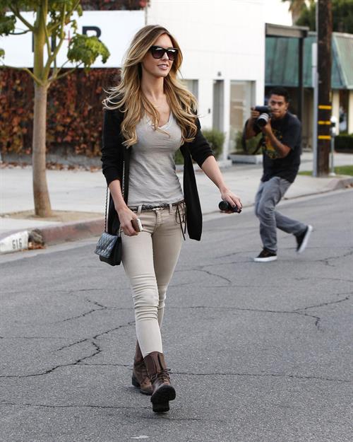 Audrina Patridge Leaving Andy LeCompte Salon in Beverly Hills (November 7, 2013) 