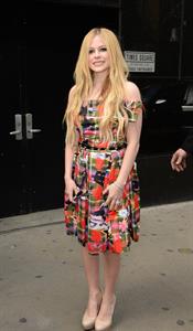 Avril Lavigne – “Good Morning America” NYC 11/5/13  