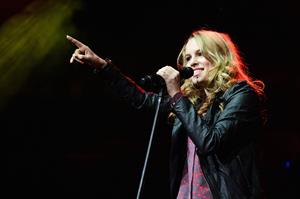 Bridgit Mendler – Q102 Jingle Ball 12/5/12  