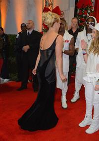 Britney Spears FOX's The Factor Season Finale results show in LA 12/20/12 