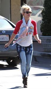 Britney Spears at a fast food restaurant in Calabasas 11/10/12 