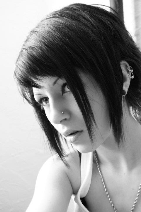 Neon Lynxie taking a selfie