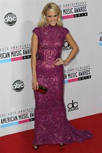 Carrie Underwood American Music Awards (November 18, 2012) 