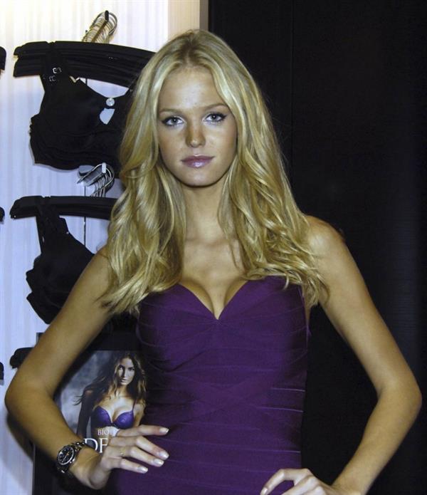 Erin Heatherton