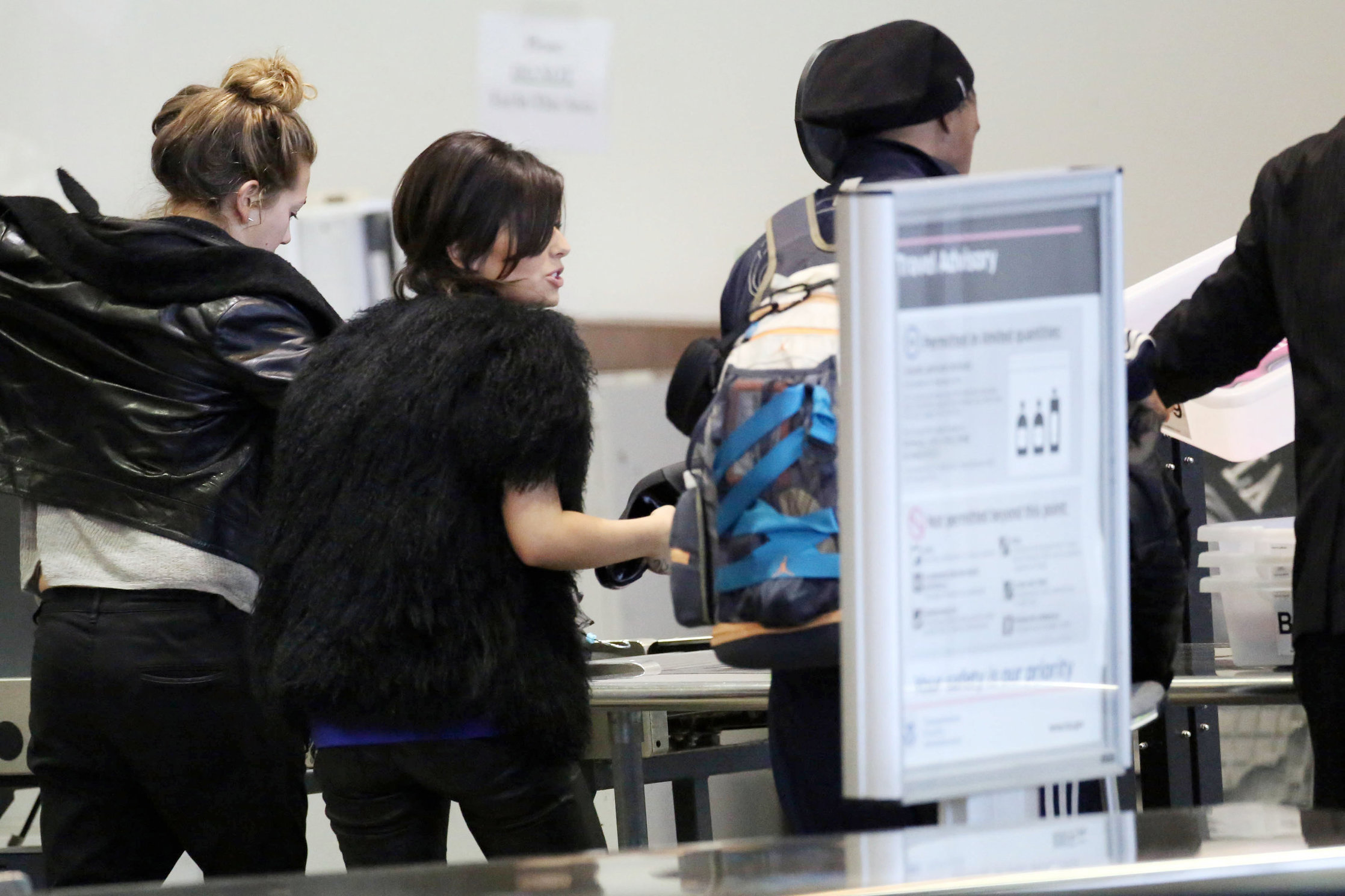 Cheryl Fernandez-Versini Pictures Cheryl Cole at LA Airport in Los Angeles 11/30/12