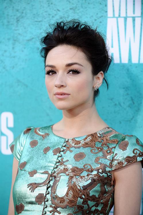 Crystal Reed - 2012 MTV Movie Awards (Arrival) in Universal City (June 3, 2012)