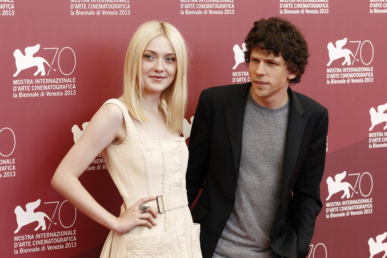 Dakota Fanning - Night Moves photocall VFF 8/31/13