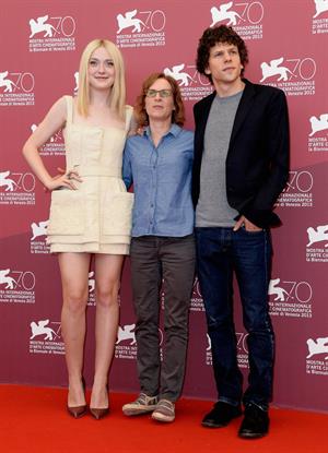 Dakota Fanning - Night Moves photocall VFF 8/31/13