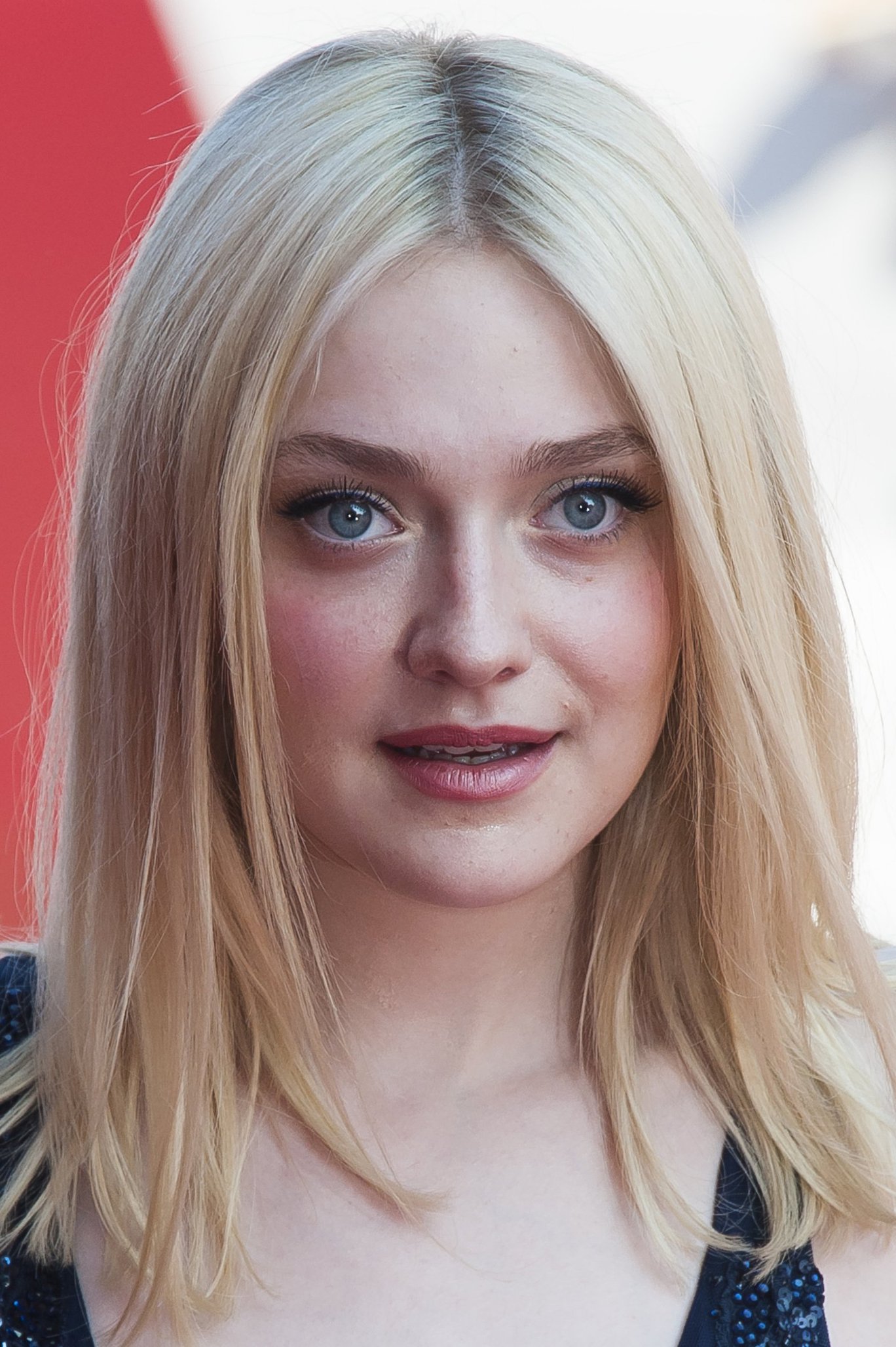Dakota Fanning - Night Moves Premiere VFF 8/31/13